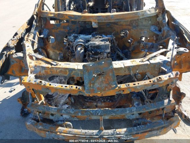 1GNSKNKT1NR314743 Chevrolet Tahoe 4wd Lt