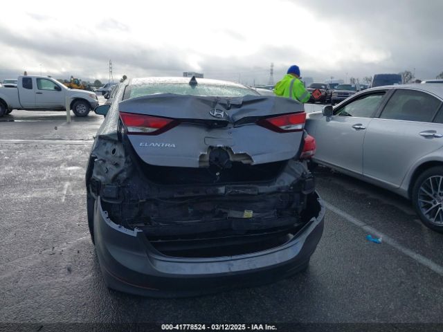 5NPD84LF2JH251074 Hyundai ELANTRA SEL