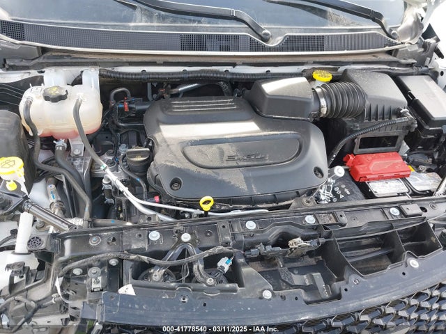Chrysler Pacifica Touring L 2024 2C4RC1BG8RR124311 Image 10