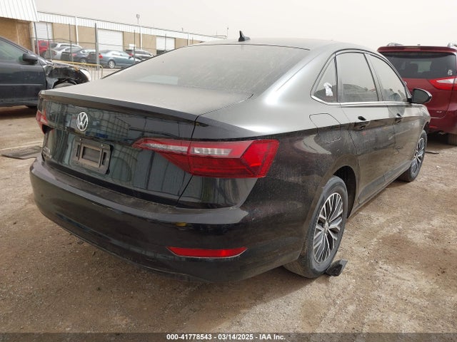 3VWC57BU0MM027061 Volkswagen Jetta 1.4t R-line/1.4t S/1.4t Se