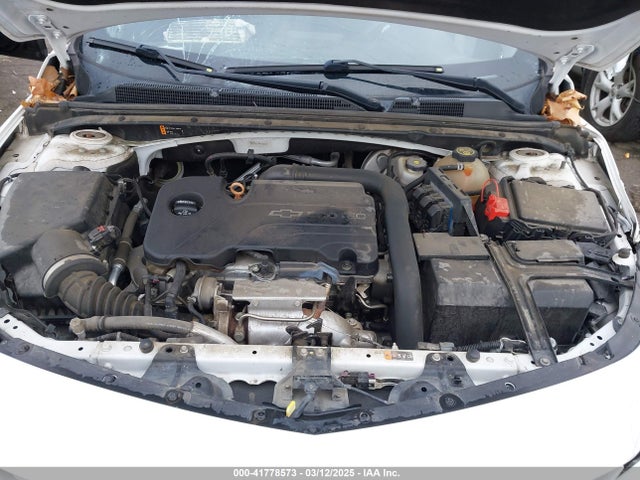 1G1ZE5ST4HF204850 Chevrolet MALIBU 1LT