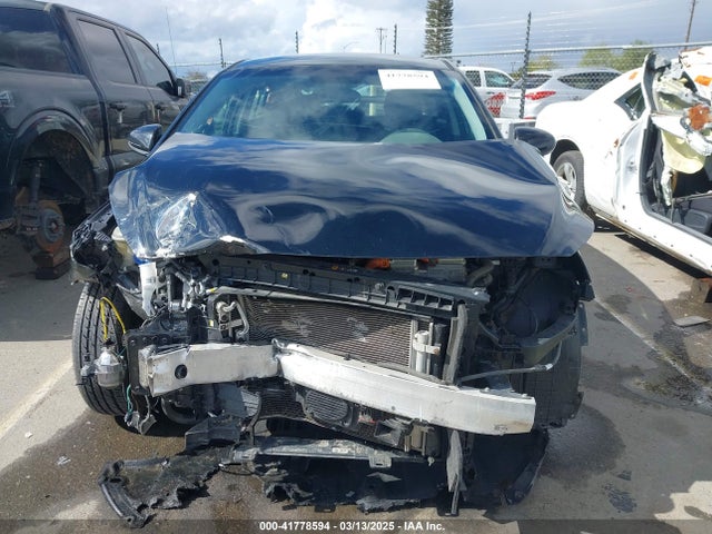 KMHC65LC3KU175915 Hyundai Ioniq Hybrid Blue