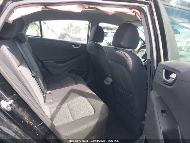 KMHC65LC3KU175915 Hyundai Ioniq Hybrid Blue