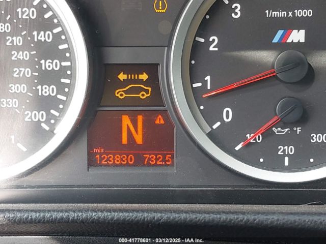 2011 BMW M3 WBSKG9C5XBE646032 Photo 6