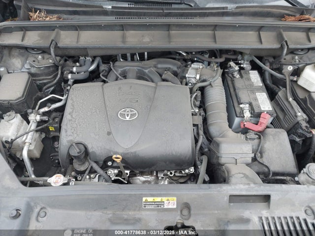 5TDHZRBH1LS520094 Toyota Highlander Xle