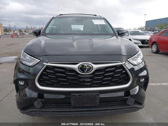 5TDHZRBH1LS520094 Toyota Highlander Xle