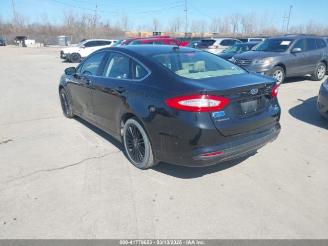 3FA6P0HD8ER190415 Ford FUSION SE