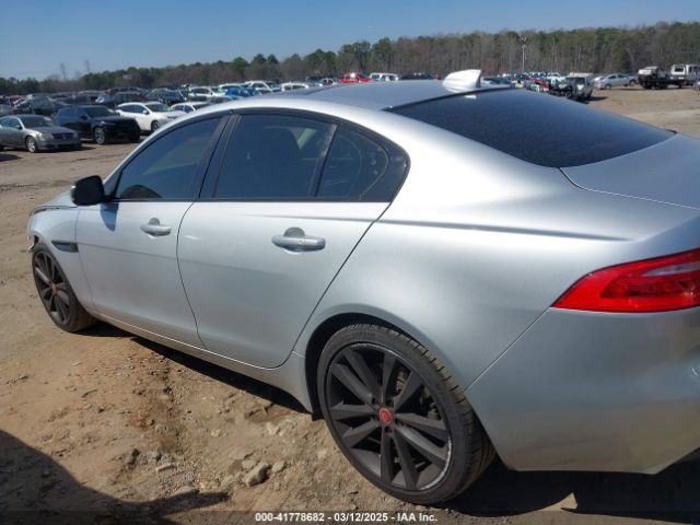 SAJAE4BG6HA956162 Jaguar Xe 25t Prestige