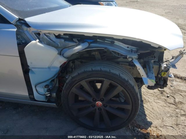 SAJAE4BG6HA956162 Jaguar Xe 25t Prestige