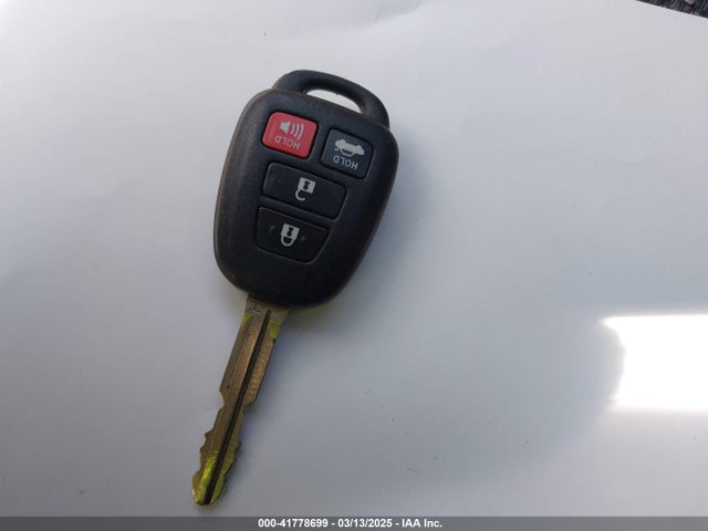 2T1BURHE8GC526233 Toyota Corolla S Plus