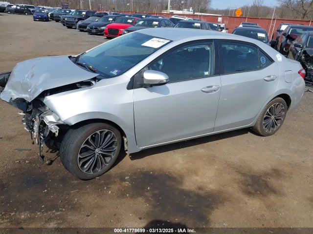 2T1BURHE8GC526233 Toyota Corolla S Plus