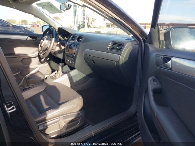 3VWD17AJ9FM341950 Volkswagen Jetta 1.8t Se