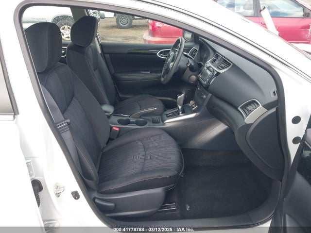 3N1AB7AP4HY320610 Nissan SENTRA SV