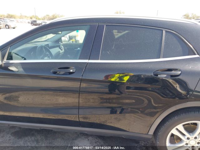 WDCTG4GBXFJ035245 Mercedes-Benz Gla 250 4matic