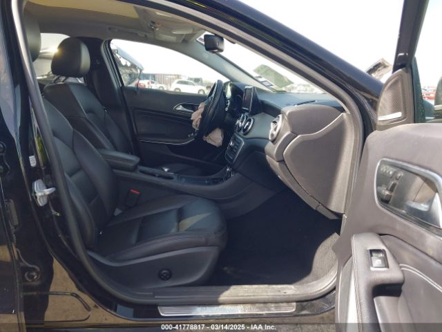 WDCTG4GBXFJ035245 Mercedes-Benz Gla 250 4matic