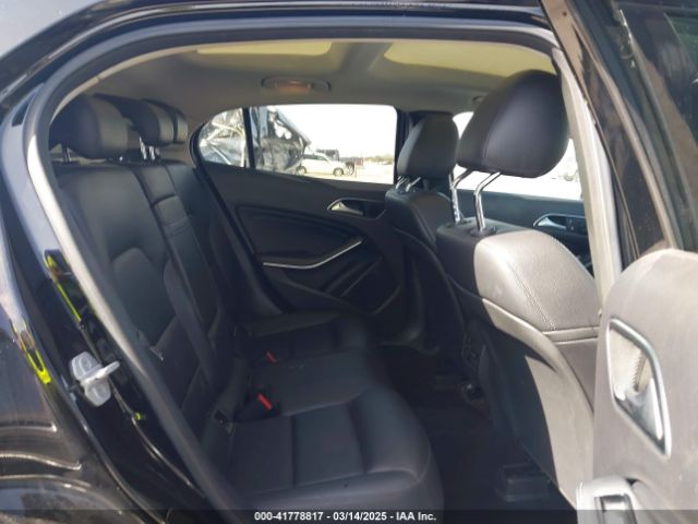 WDCTG4GBXFJ035245 Mercedes-Benz Gla 250 4matic