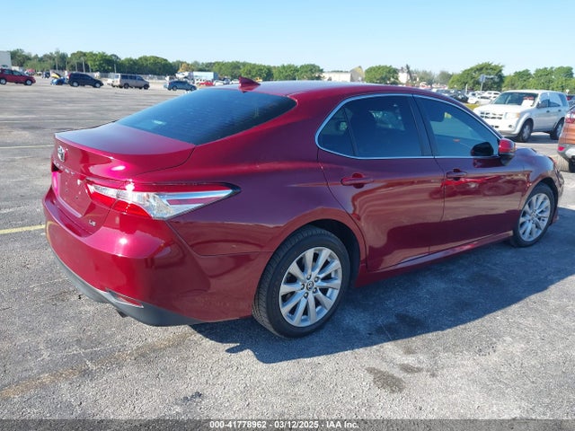 4T1B11HKXKU804864 Toyota CAMRY LE