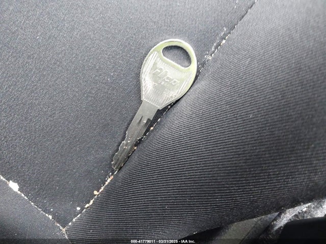 3N1CN7AP6HL870727 Nissan Versa 1.6 S+