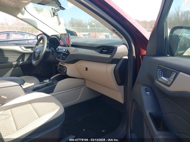 1FMCU9G6XMUA39981 Ford ESCAPE SE