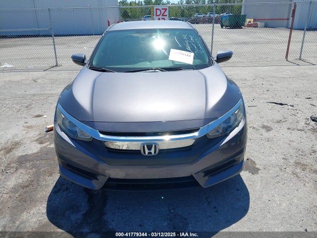 2HGFC2F56JH563682 Honda Civic Lx