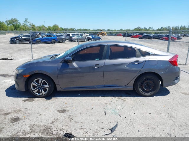 2HGFC2F56JH563682 Honda Civic Lx