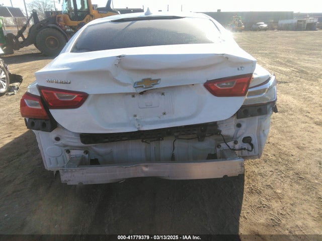 1G1ZE5STXGF339927 Chevrolet MALIBU 1LT