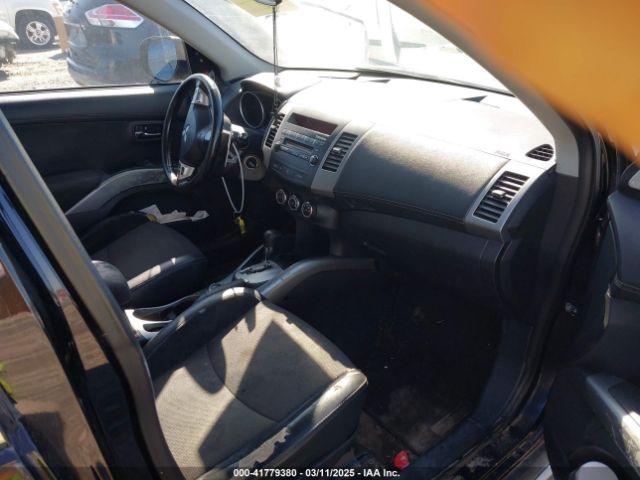 2011 MITSUBISHI OUTLANDER JA4JT5AX6BU020733 Photo 4