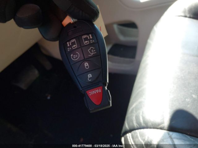 2016 CHRYSLER TOWN & COUNTRY 2C4RC1GG8GR215892 Photo 10