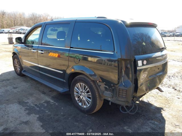 2016 CHRYSLER TOWN & COUNTRY 2C4RC1GG8GR215892 Photo 2