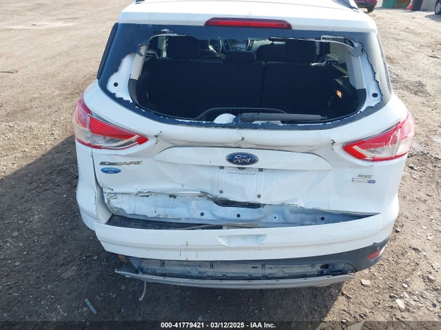 1FMCU9GXXGUB86301 Ford ESCAPE SE