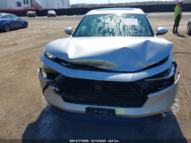 1HGCY1F33PA053083 Honda ACCORD EX