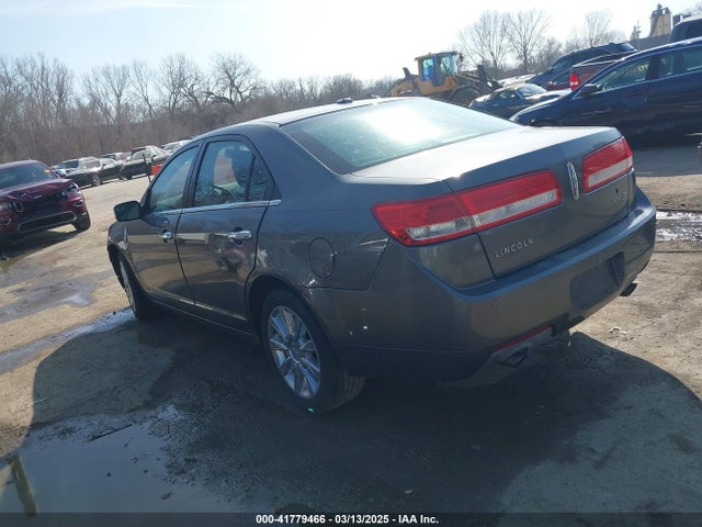 41779466 :رقم المزاد ، 3LNHL2GC9BR776258 vin ، 2011 Lincoln Mkz مزاد بيع