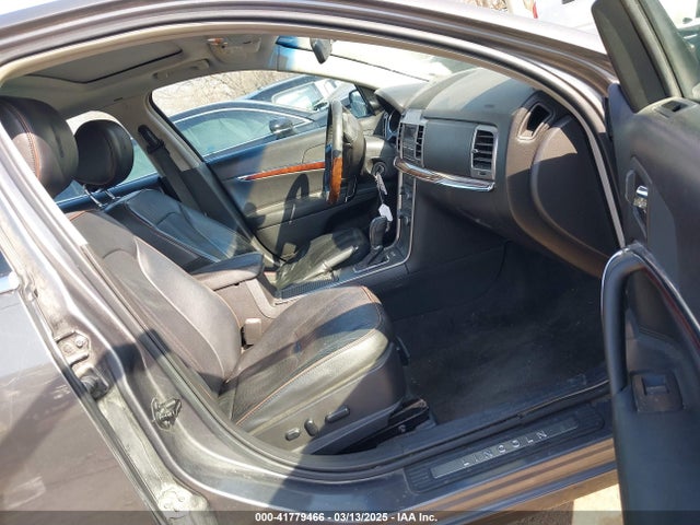 41779466 :رقم المزاد ، 3LNHL2GC9BR776258 vin ، 2011 Lincoln Mkz مزاد بيع