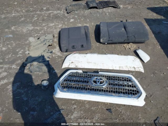 3TMCZ5AN7HM117660 Toyota Tacoma Trd Sport
