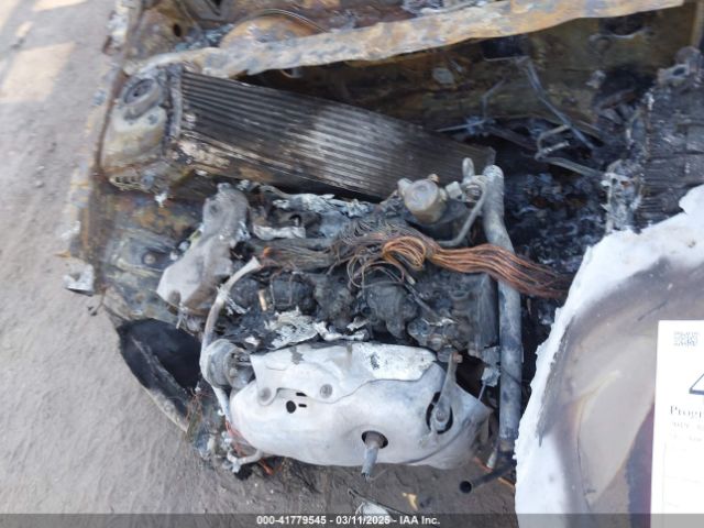 WDCTG4EB2KU006009 Mercedes-Benz GLA 250