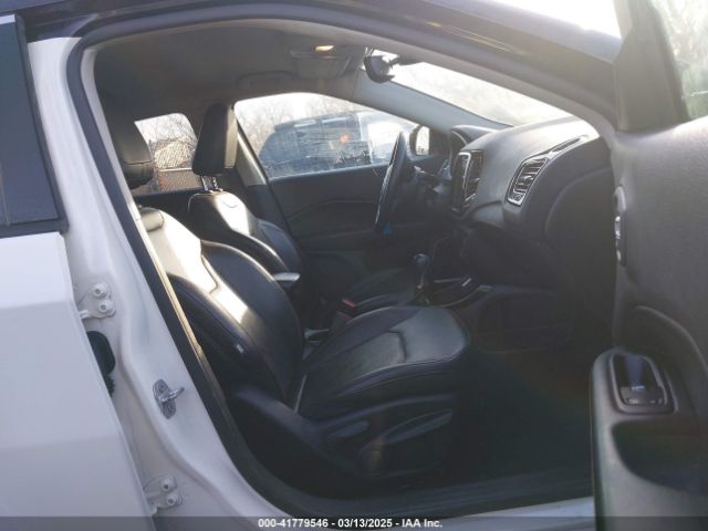 3C4NJCCB4LT102698 Jeep Compass Limited Fwd