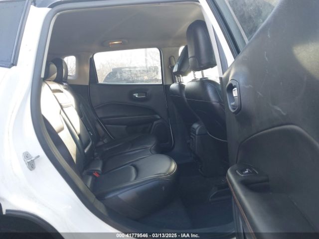 3C4NJCCB4LT102698 Jeep Compass Limited Fwd