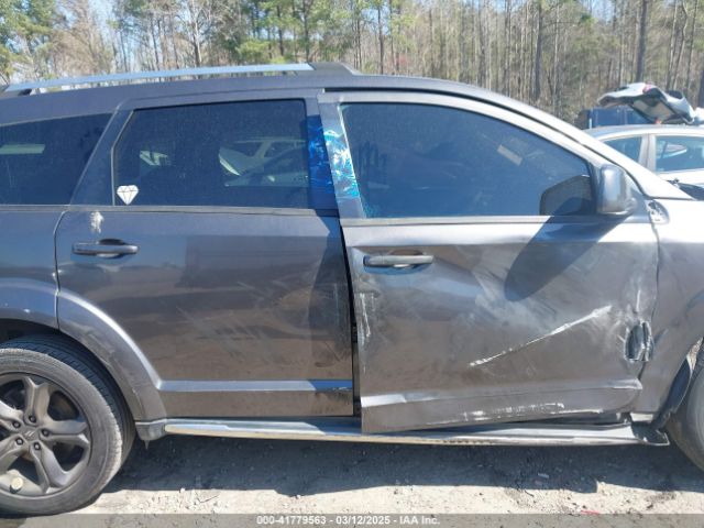 3C4PDDGG2JT371226 Dodge Journey Crossroad Awd