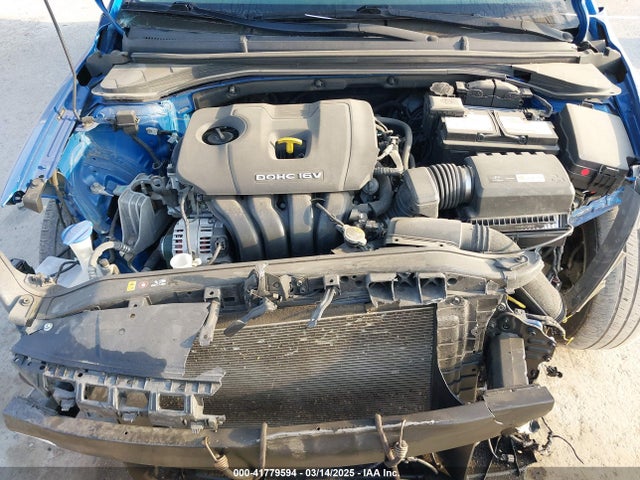 5NPD84LF1HH116551 Hyundai ELANTRA SE