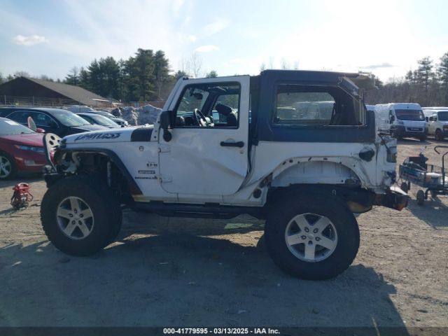 1C4AJWAG0GL241131 Jeep Wrangler Sport