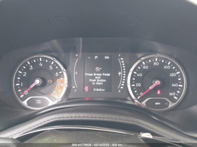 ZACNJDA1XNPN56686 Jeep Renegade Sport 4x4