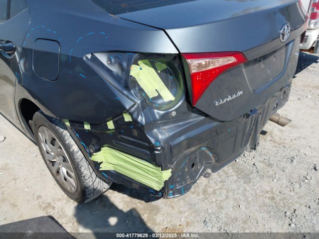 2T1BURHE4KC134729 Toyota COROLLA LE