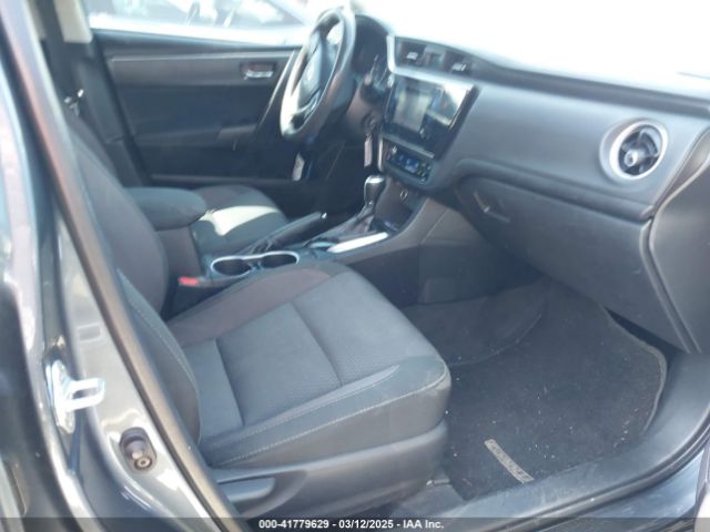 2T1BURHE4KC134729 Toyota COROLLA LE