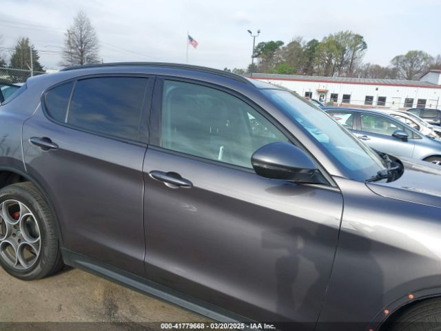 ZASPAKAN7K7C30248 Alfa Romeo Stelvio Sport Awd