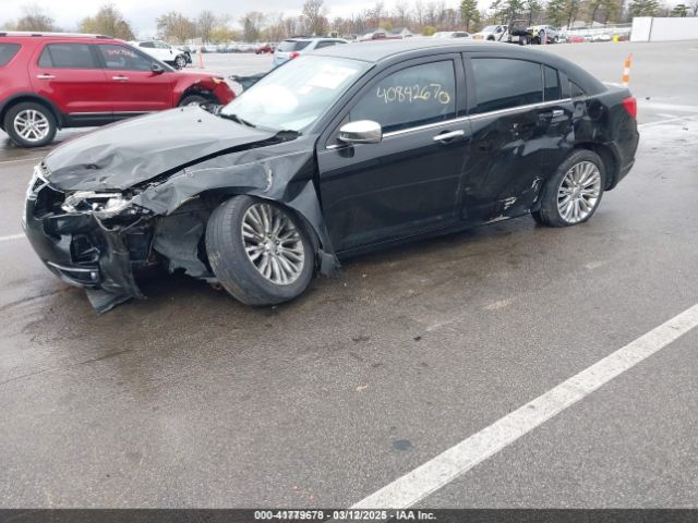 2013 CHRYSLER 200 1C3CCBCG7DN520735 Photo 1
