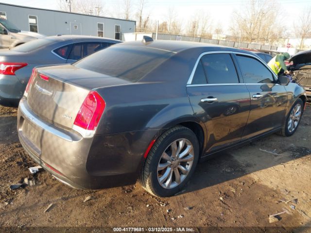 2020 CHRYSLER 300 2C3CCAKG5LH142031 Photo 3