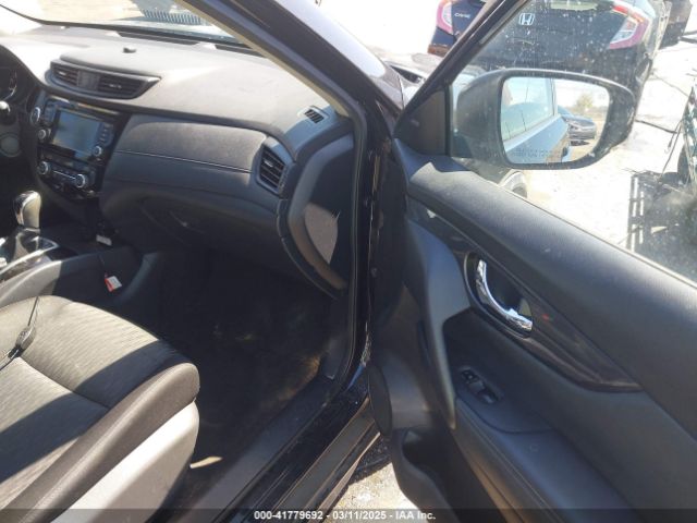 KNMAT2MV5JP562112 Nissan ROGUE SV