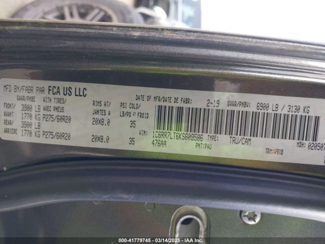 1C6RR7LT6KS609586 RAM 1500 Classic Slt