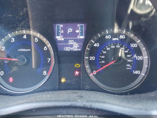KMHCU5AE2HU364672 Hyundai Accent Sport