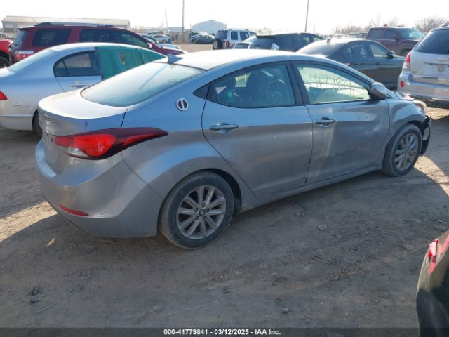 5NPDH4AE4FH618669 Hyundai ELANTRA SE